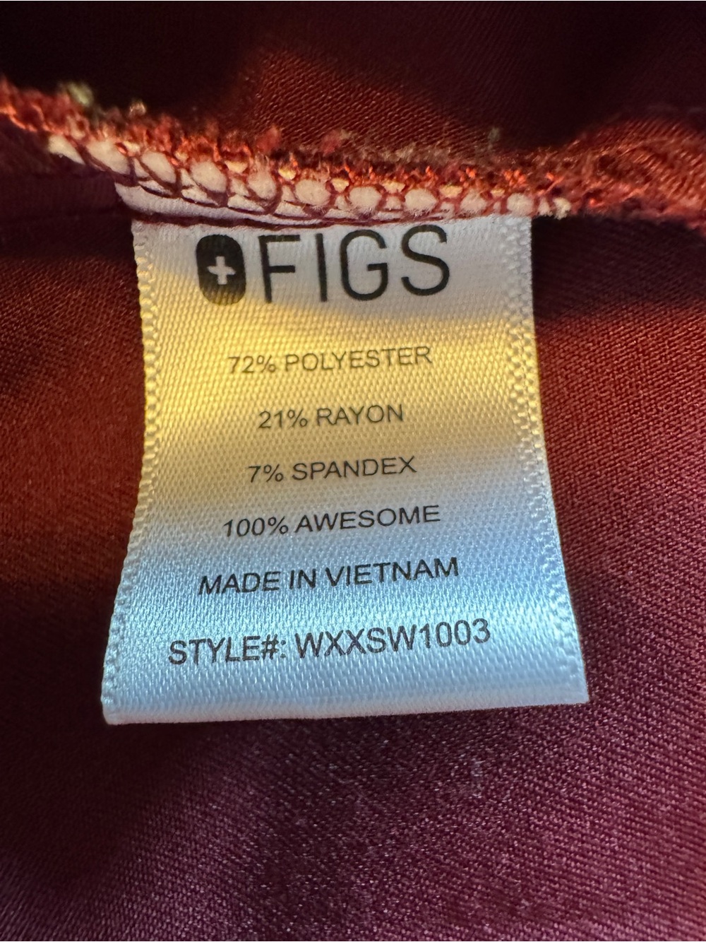 FIGS Rafaela Burgundy Technical Collection  Top XS - Picture 7 of 8